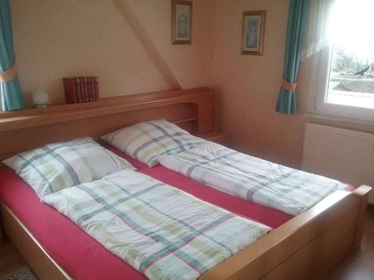 Familienurlaub In Ostfriesland Fuer Max 7 Pers In 2 Wohnungen, Auch Einzeln Wohnungen Utarp Bagian luar foto
